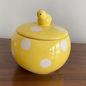 Vintage Hallmark Yellow Polka Dot Ceramic Jar with Chick Lid NWT